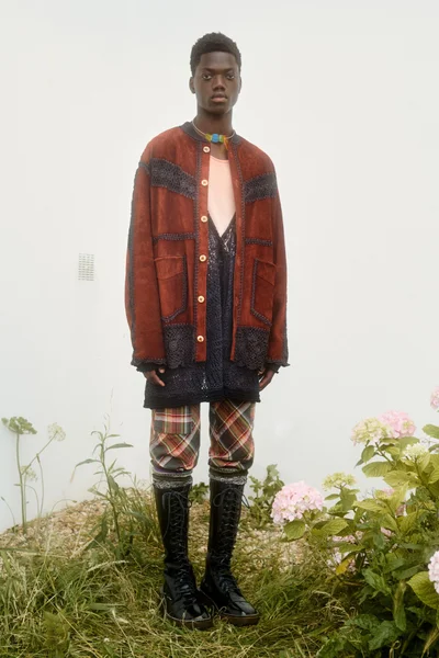 Look 8
